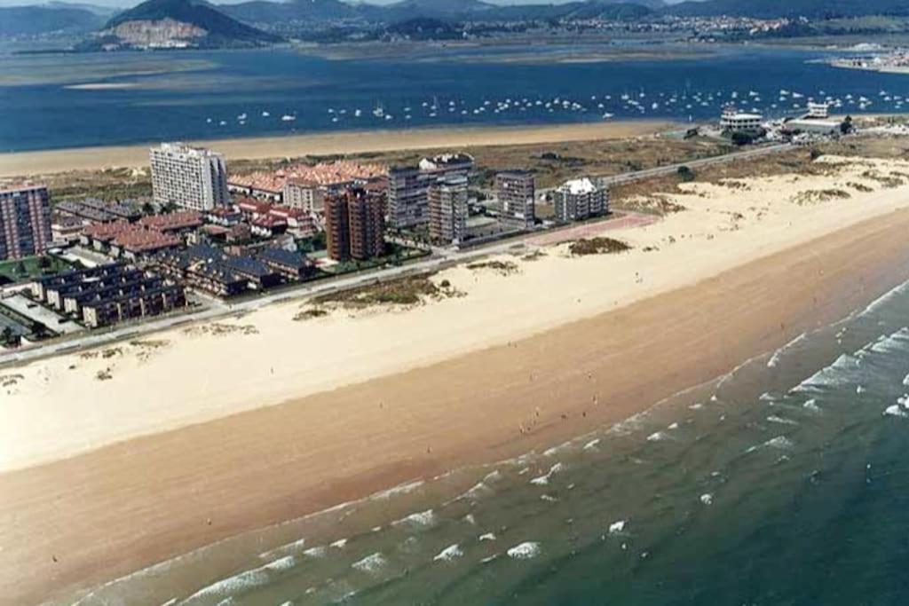 Apartamento En Laredo Apartamento Exterior foto